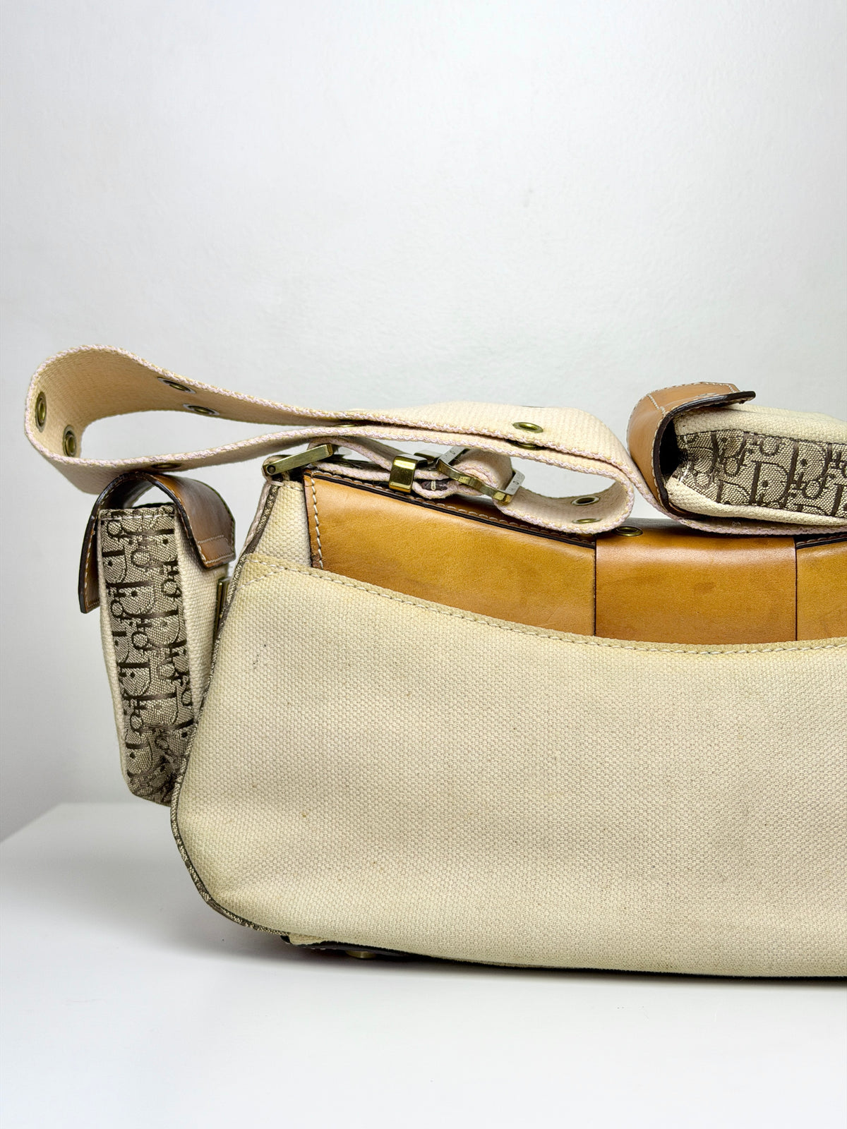 Christian Dior Street Chic Columbus Multipocket Bag
