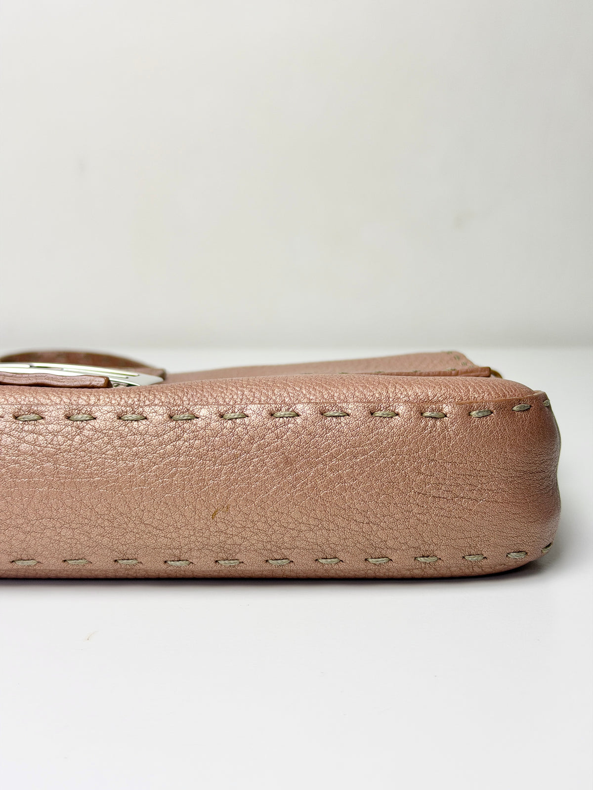 Fendi Baguette Selleria – Pink