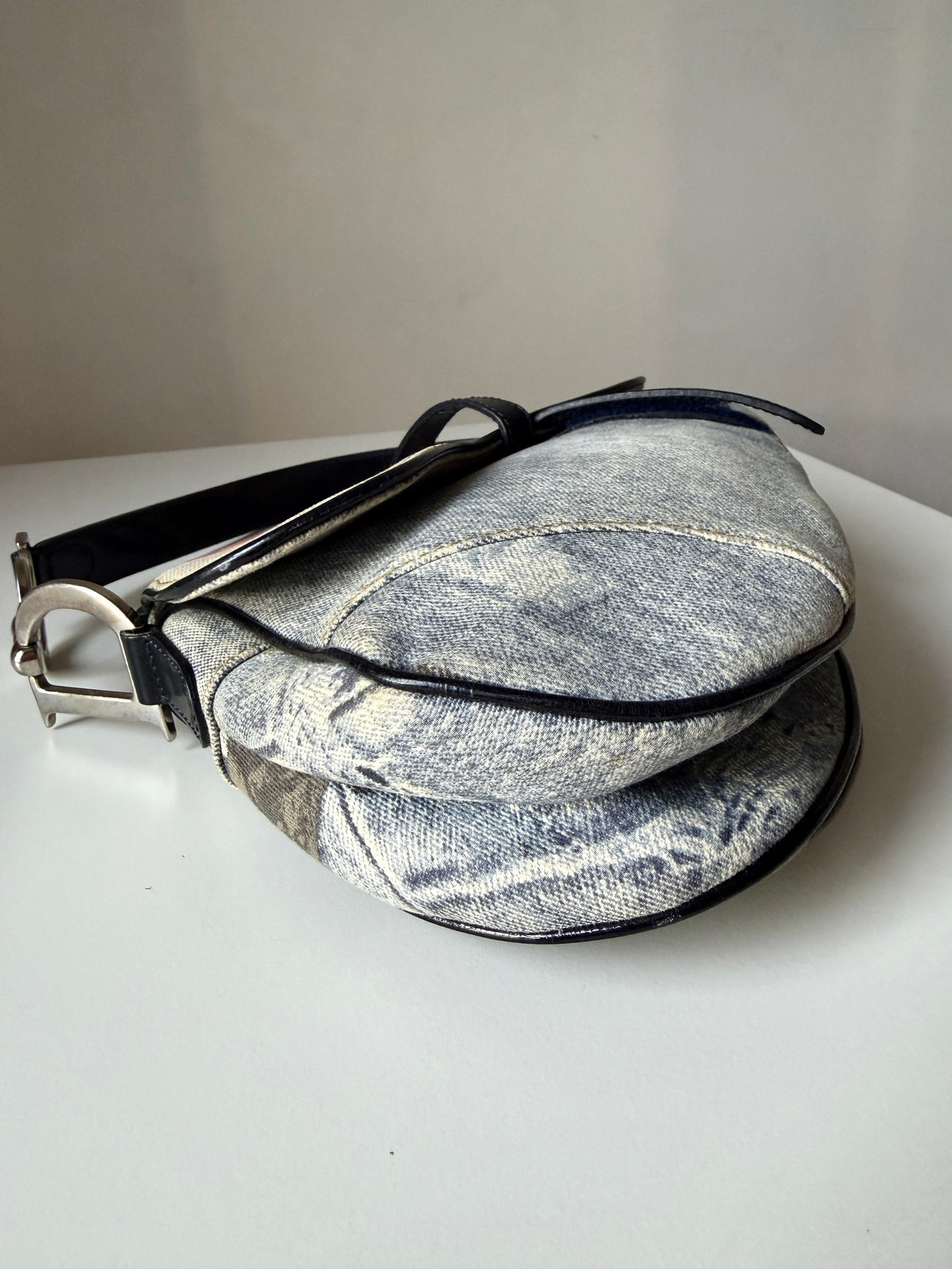 AVAILABLE | Christian Dior Speedway Distressed Saddle Bag – Blue