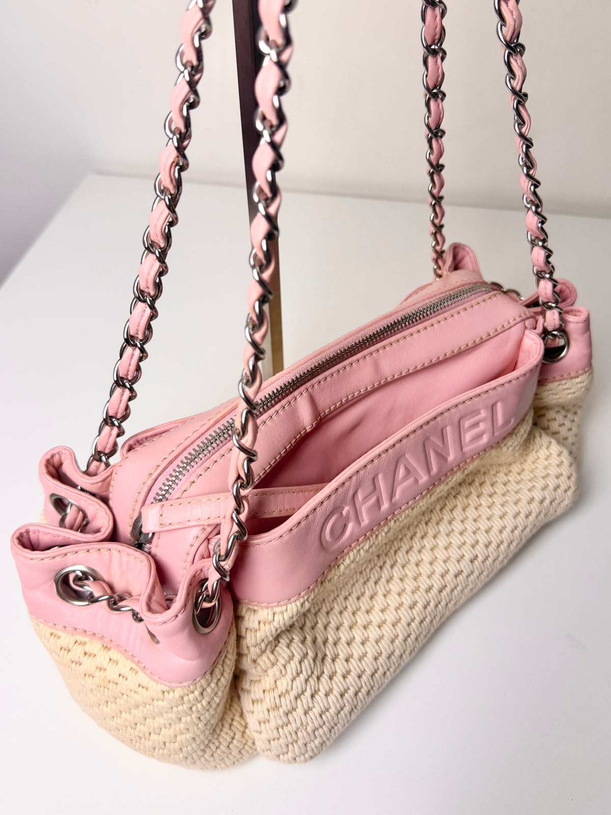 Chanel LAX Accordion Shoulder Bag – Pink & Cream Woven