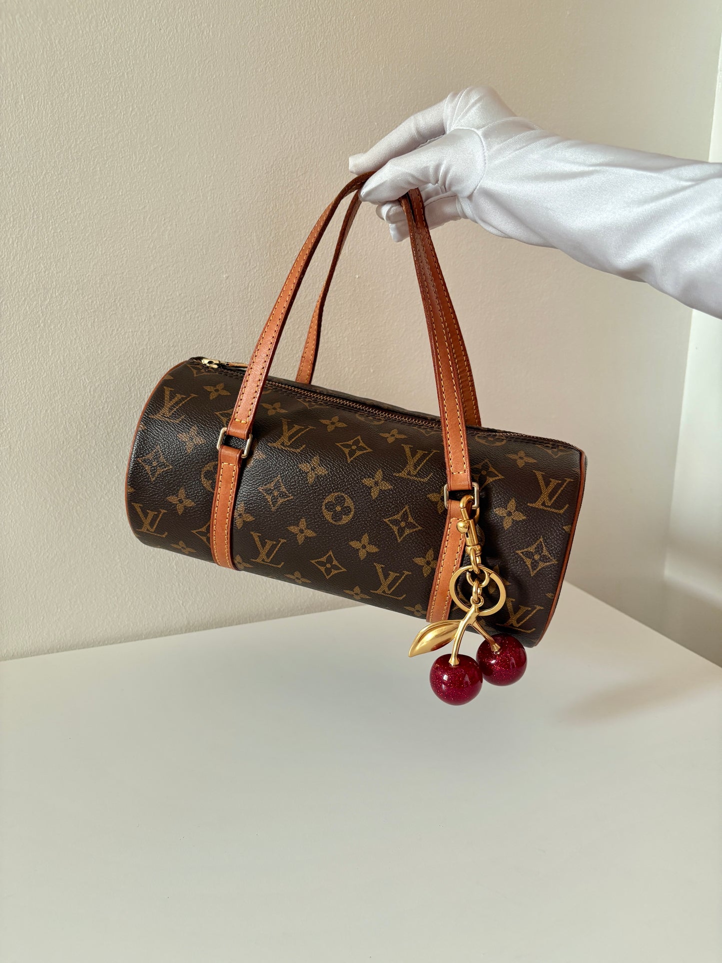 Louis Vuitton Papillon 26