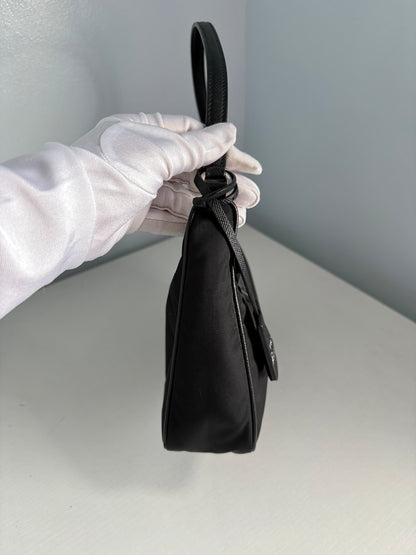 Prada Re-Edition 2005 Nylon Black Shoulder Bag