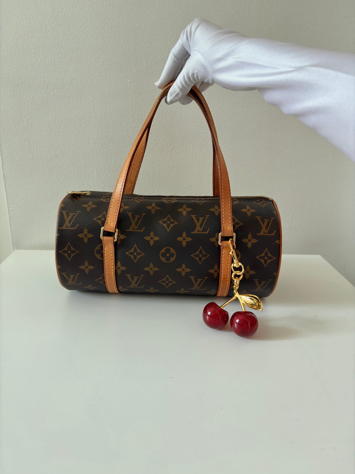 Louis Vuitton Papillon 26