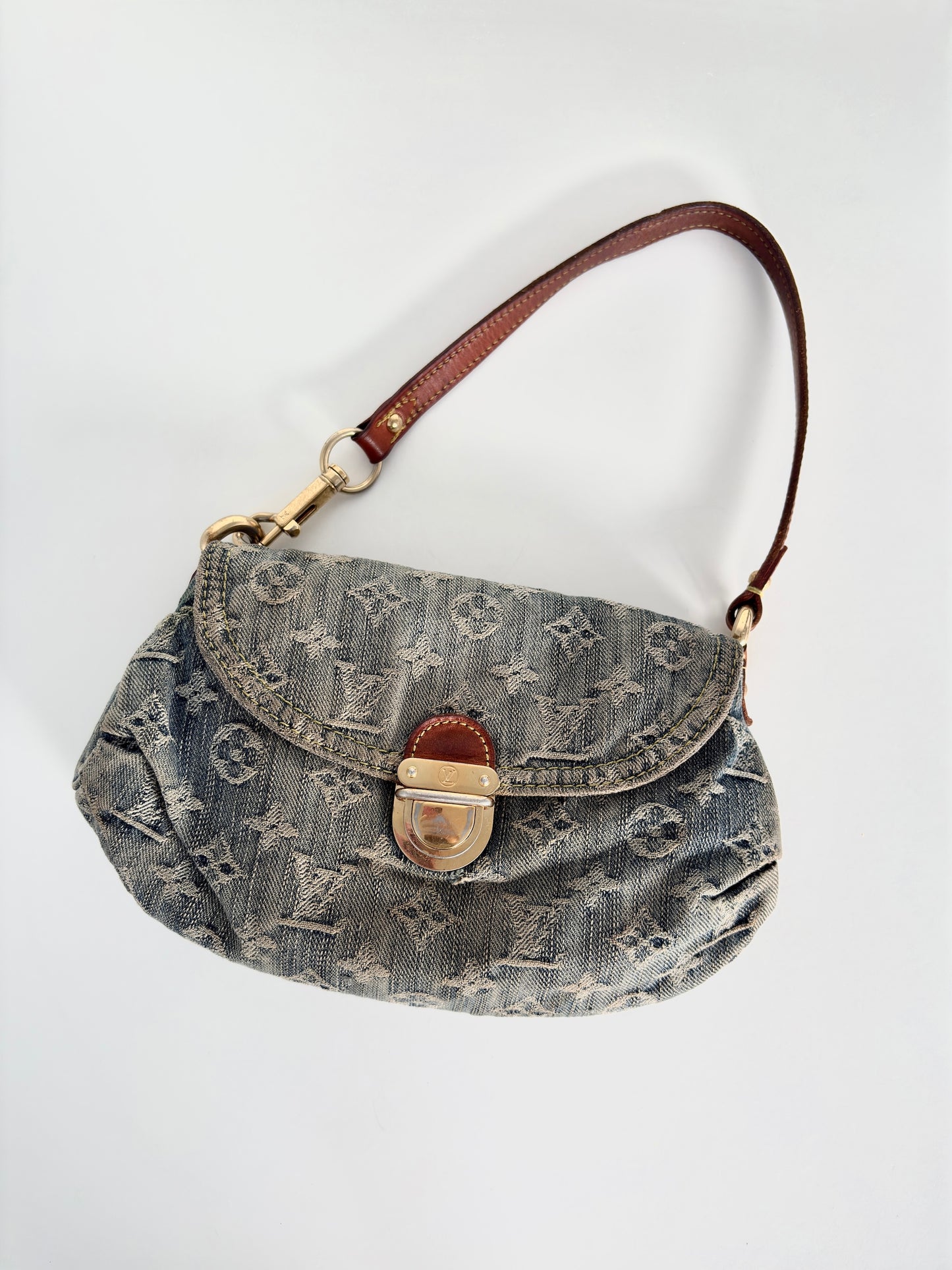 Louis Vuitton Denim Pleaty Shoulder Bag