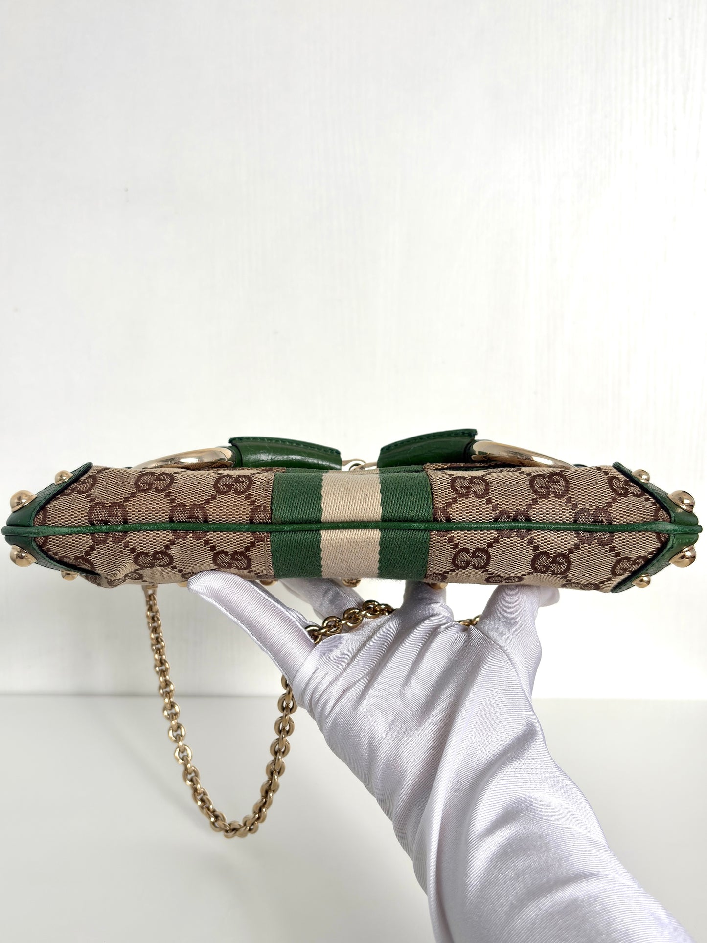 Available | Gucci Horsebit Green Chain Clutch