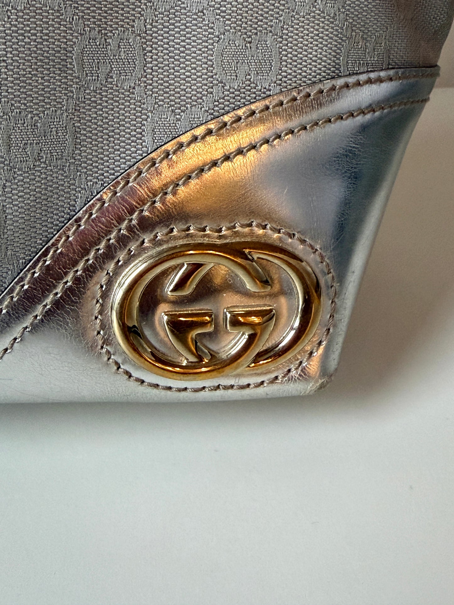 AVAILABLE | Gucci Metallic Canvas Shopper Bag – Silver