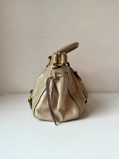 AVAILBLE | Miu Miu Vitello Lux 2-Way Leather Handbag – Light Grey