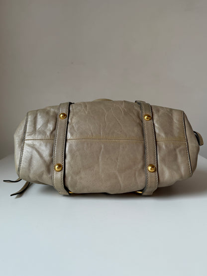 AVAILBLE | Miu Miu Vitello Lux 2-Way Leather Handbag – Light Grey